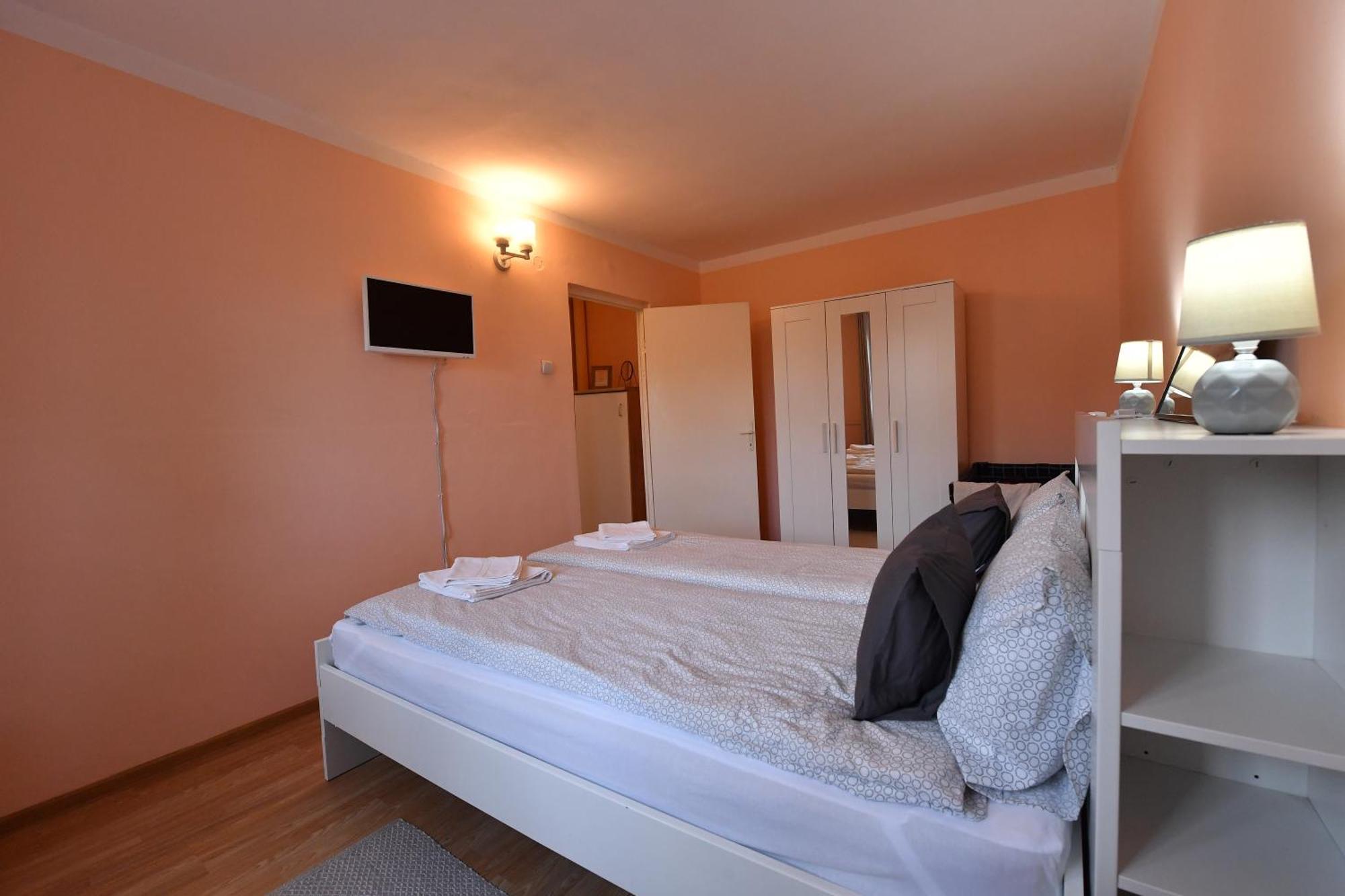 Dulcineea Apt- Free Parking-Family Friendly Timisoara Ngoại thất bức ảnh